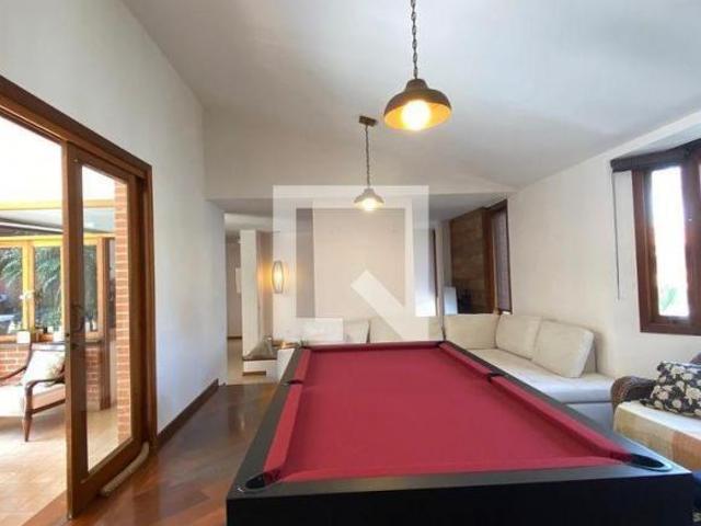 Casa à Venda Alphaville, 5 Quartos, 700 m² Santana de Parnaíba