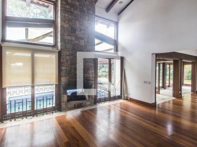Casa à Venda Alphaville, 5 Quartos, 747 m² Santana de Parnaíba