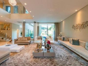 Casa à Venda Alphaville, 5 Quartos, 740 m2