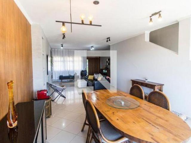 Casa à Venda Alphaville, 2 Quartos, 227 m² Santana de Parnaíba