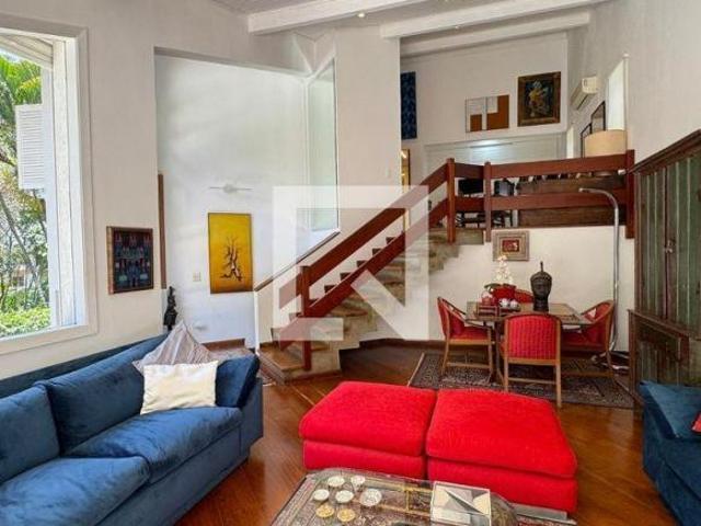 Casa à Venda Alphaville, 3 Quartos, 317 m2