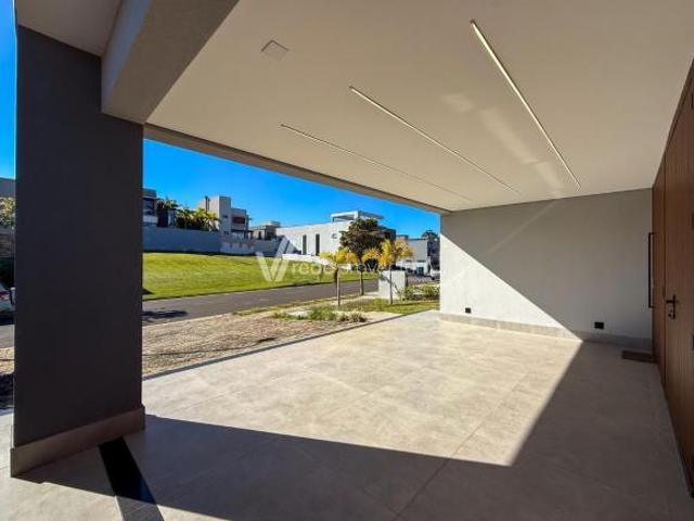 Casa à venda: Alphaville Dom Pedro 3. Construção: 400m²/ Terreno: 458m²R$ 4.890
