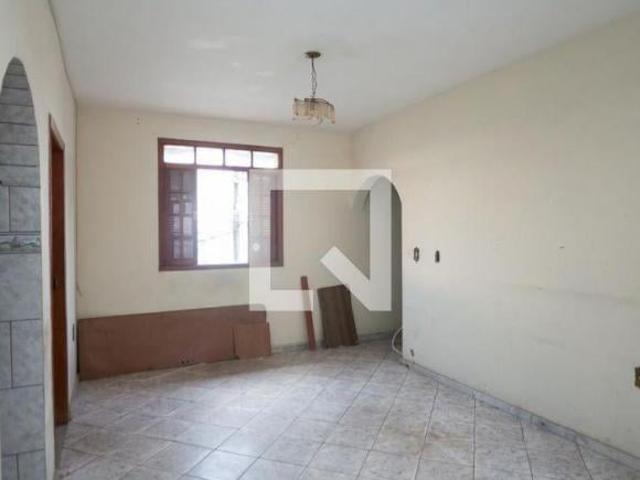 Casa à Venda Aparecida, 4 Quartos, 150 m² Belo Horizonte