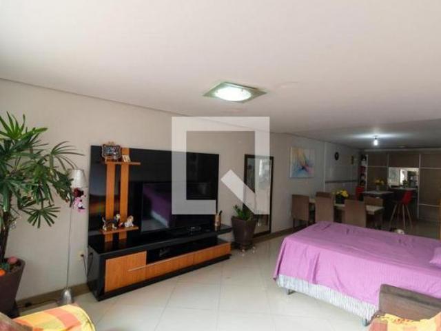 Casa à Venda Artur Alvim, 3 Quartos, 126 m² São Paulo