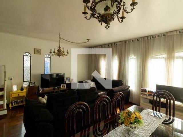 Casa à Venda Artur Alvim, 3 Quartos, 270 m² São Paulo