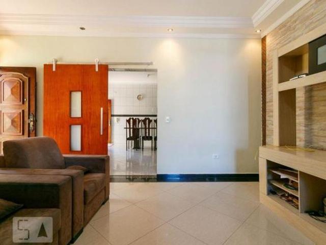 Casa à Venda Artur Alvim, 4 Quartos, 250 m2