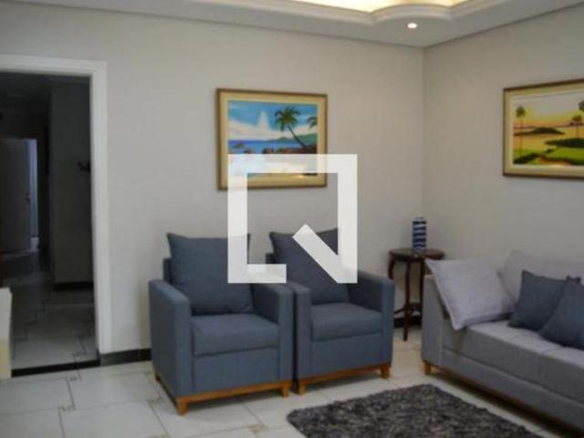Casa à Venda Arvoredo, 5 Quartos, 350 m² Contagem