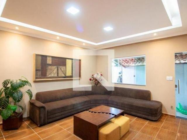 Casa à Venda Arpoador, 3 Quartos, 250 m² Contagem