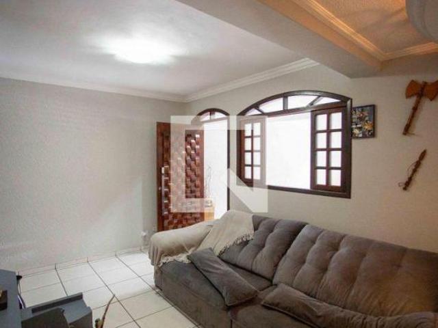 Casa à Venda Assunção, 3 Quartos, 185 m2