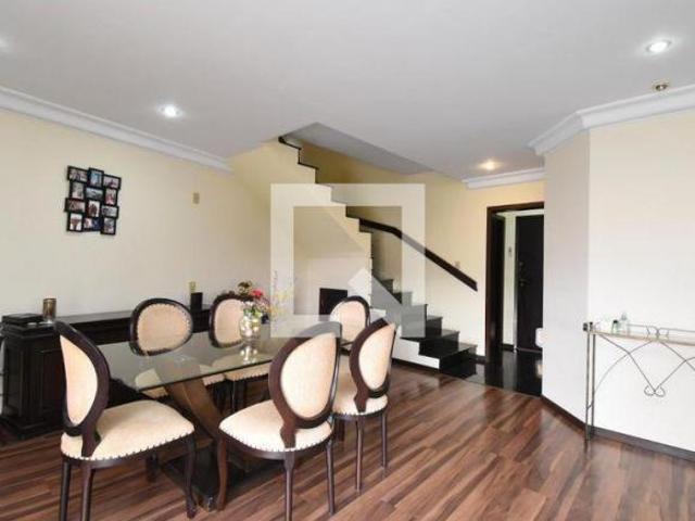 Casa à Venda Boa vista, 3 Quartos, 450 m² Curitiba