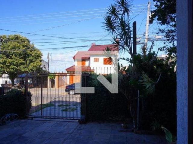 Casa à Venda Bom Jesus, 9 Quartos, 300 m² Porto Alegre