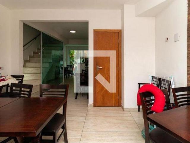Casa à Venda Bom Retiro, 7 Quartos, 290 m² São Paulo