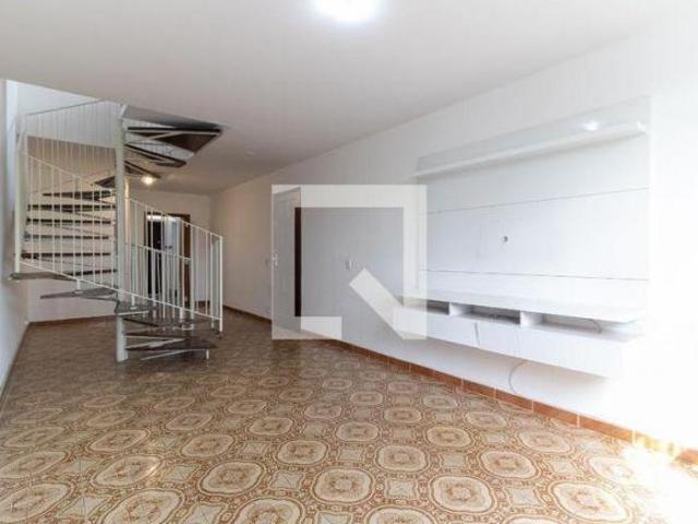 Casa à Venda Bosque da Saúde, 2 Quartos, 150 m2