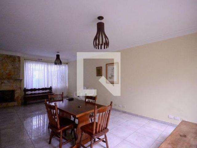 Casa à Venda Bosque da Saúde, 2 Quartos, 284 m² São Paulo