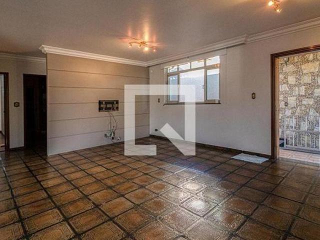 Casa à Venda Bosque da Saúde, 3 Quartos, 470 m2