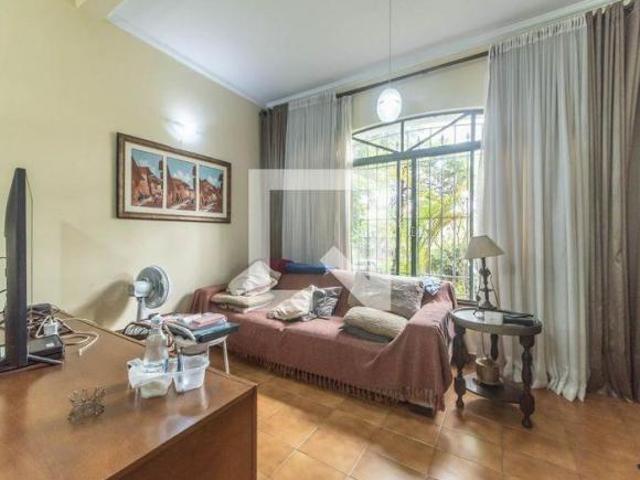 Casa à Venda Bosque da Saúde, 3 Quartos, 240 m2