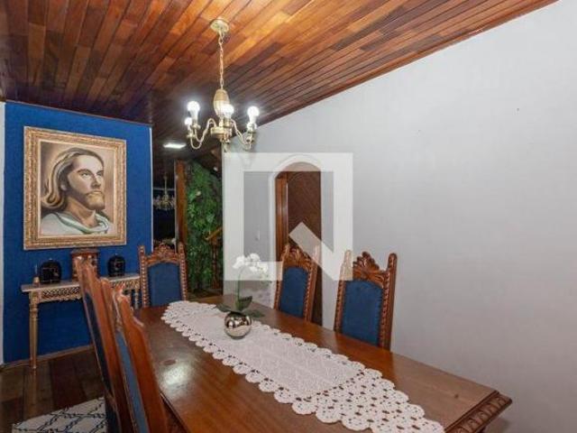 Casa à Venda Bosque da Saúde, 3 Quartos, 300 m2