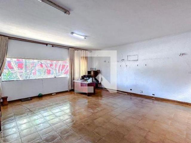 Casa à Venda Bosque da Saúde, 5 Quartos, 250 m² São Paulo