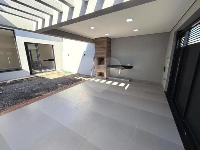 Casa à Venda – Bairro Água Branca