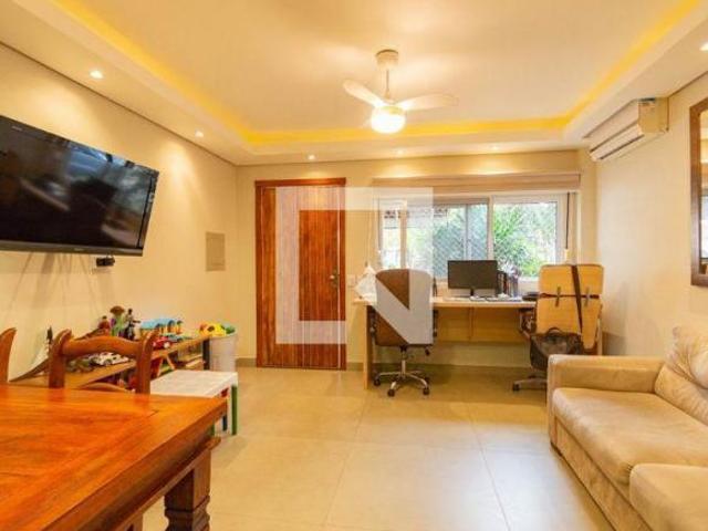 Casa à Venda Bairro Fátima, 2 Quartos, 84 m² Canoas