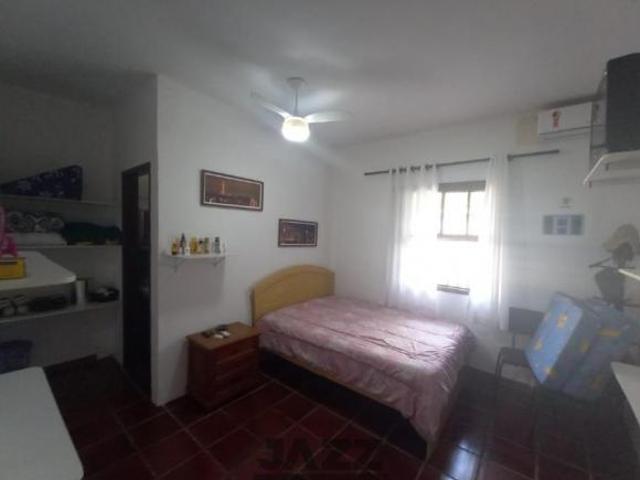 Casa à Venda Balneário Forest, Caraguatatuba 160m2 2 Quartos