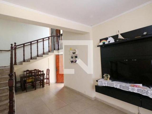 Casa à Venda Barcelona, 3 Quartos, 180 m2