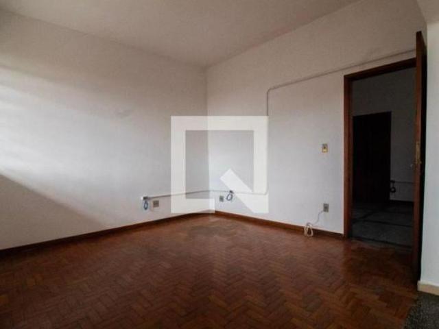 Casa à Venda Barroca, 3 Quartos, 150 m² Belo Horizonte