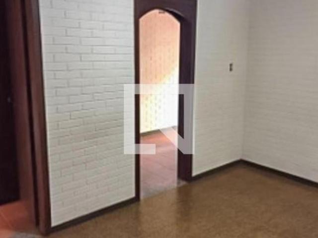 Casa à Venda Betânia, 4 Quartos, 178 m² Belo Horizonte