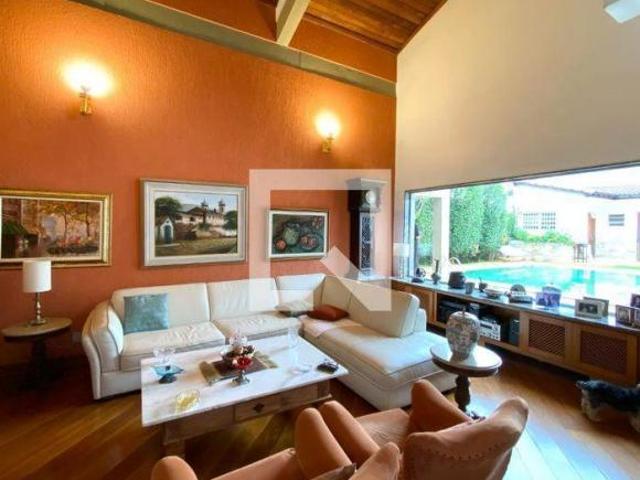Casa à Venda Belvedere, 5 Quartos, 420 m² Belo Horizonte