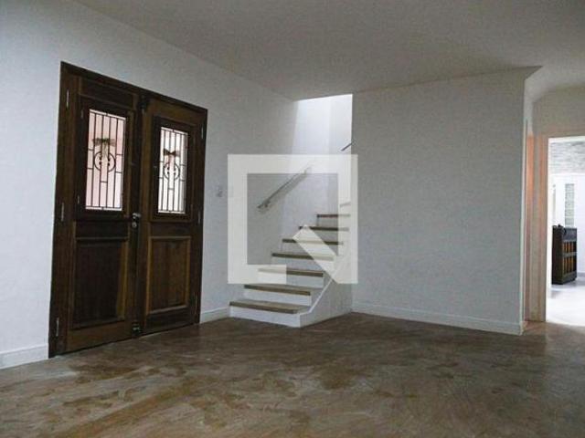 Casa à Venda Brooklin, 2 Quartos, 250 m2