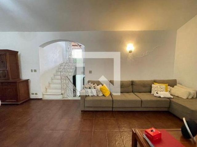 Casa à Venda Butantã, 3 Quartos, 917 m² São Paulo