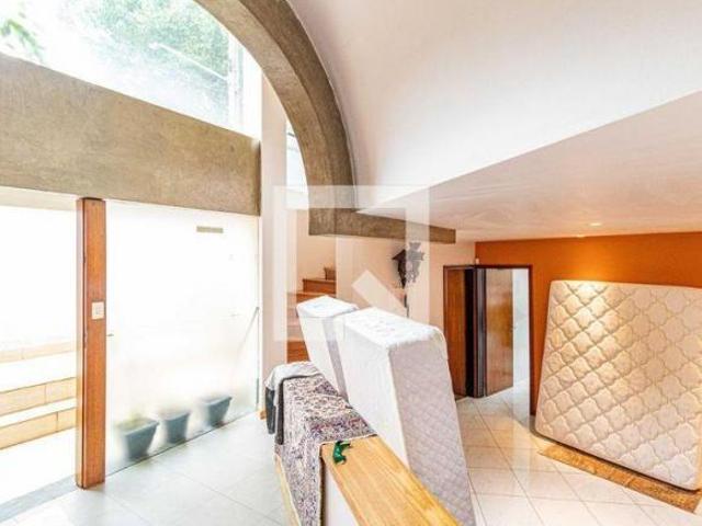 Casa à Venda Butantã, 3 Quartos, 215 m2