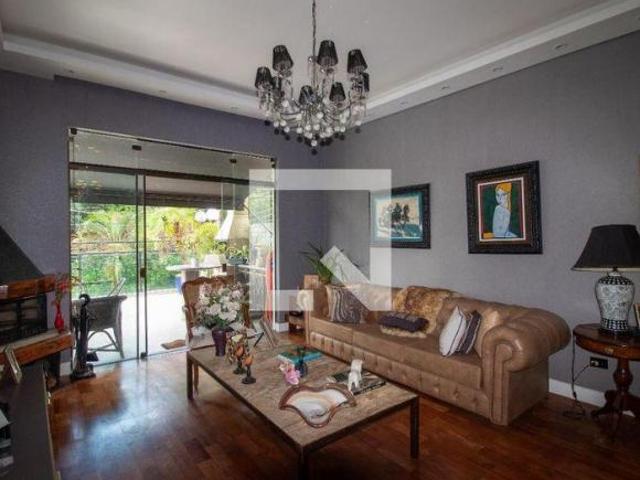 Casa à Venda Butantã, 3 Quartos, 220 m2