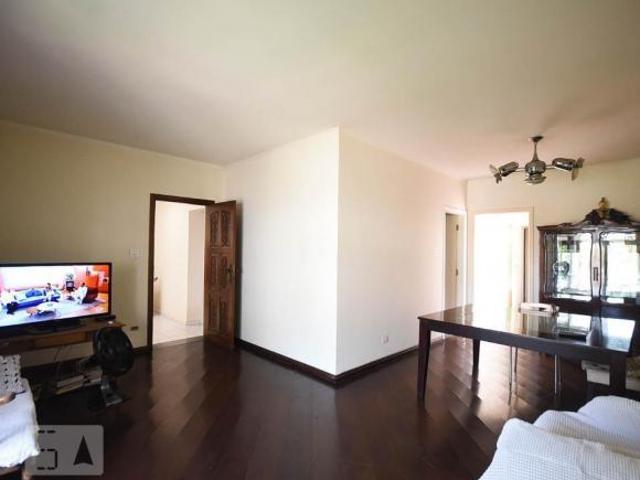 Casa à Venda Butantã, 3 Quartos, 380 m2