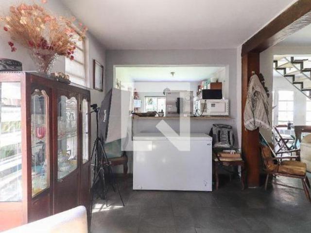 Casa à Venda Butantã, 4 Quartos, 252 m² São Paulo