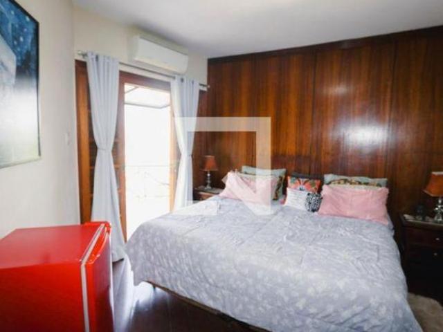 Casa à Venda Butantã, 5 Quartos, 374 m2