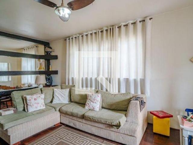 Casa à Venda Butantã, 8 Quartos, 387 m² São Paulo