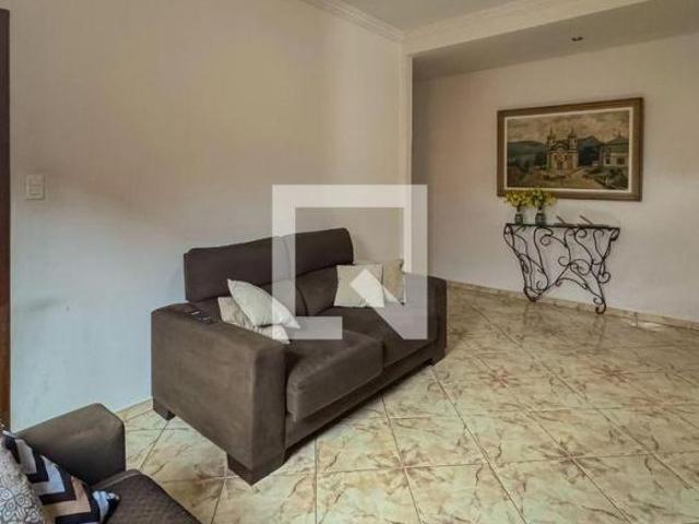 Casa à Venda Gameleira, 4 Quartos, 210 m² Belo Horizonte