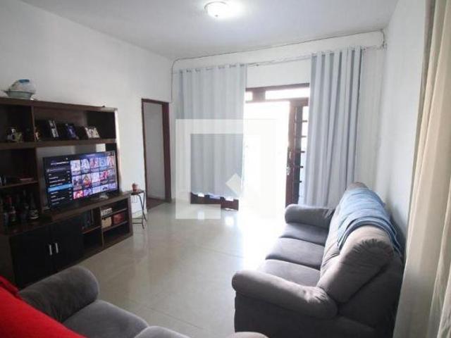 Casa à Venda Glória, 2 Quartos, 560 m² Belo Horizonte