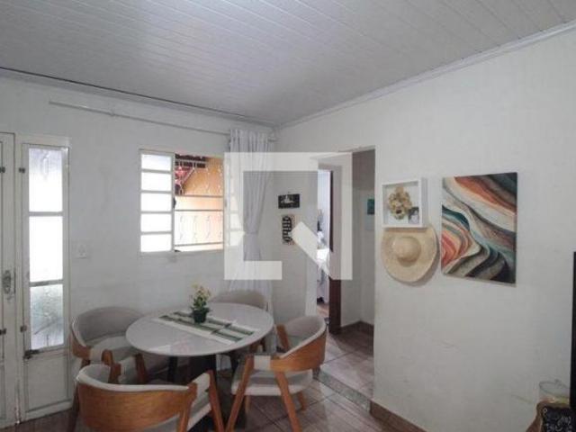 Casa à Venda Glória, 2 Quartos, 368 m² Belo Horizonte