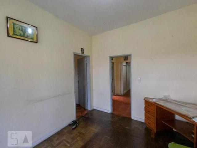 Casa à Venda Glória, 4 Quartos, 425 m2