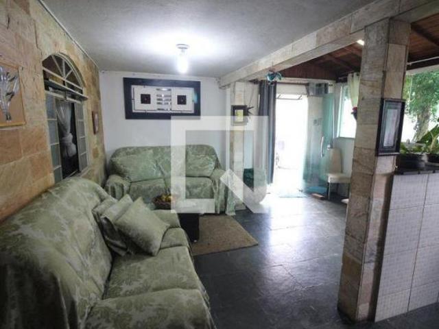 Casa à Venda Glória, 4 Quartos, 525 m² Belo Horizonte