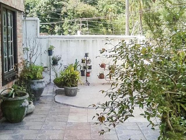 Casa à Venda Glória, 7 Quartos, 380 m² Porto Alegre