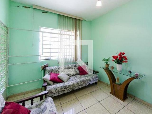 Casa à Venda Grajaú, 3 Quartos, 127 m² Belo Horizonte