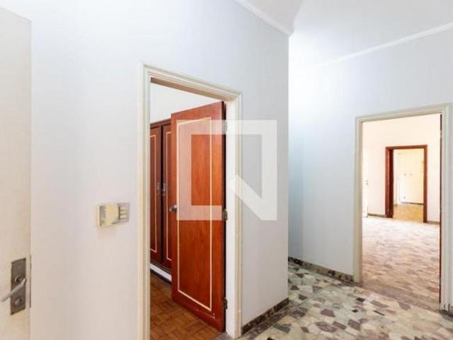 Casa à Venda Guanabara, 4 Quartos, 254 m2