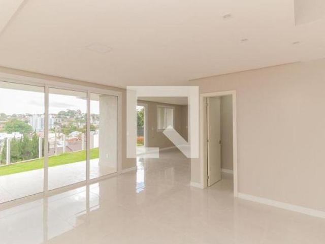 Casa à Venda Guarani, 3 Quartos, 192 m² Novo Hamburgo