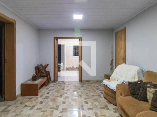Casa à Venda Guarujá, 1 Quarto, 385 m² Porto Alegre
