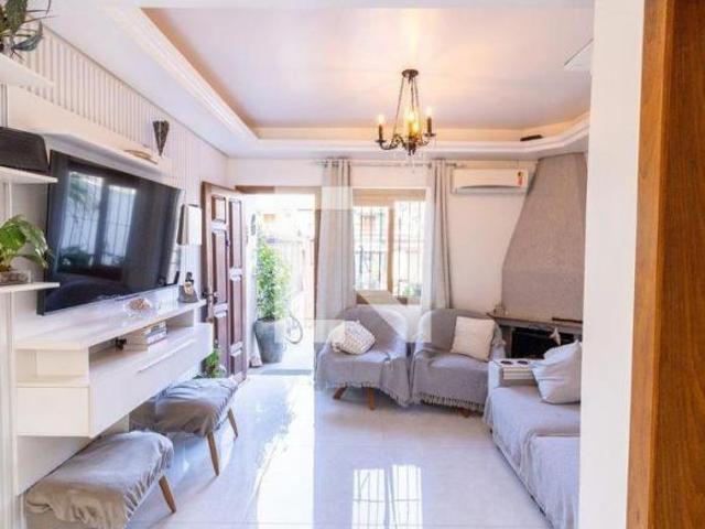 Casa à Venda Guarujá, 2 Quartos, 100 m² Porto Alegre