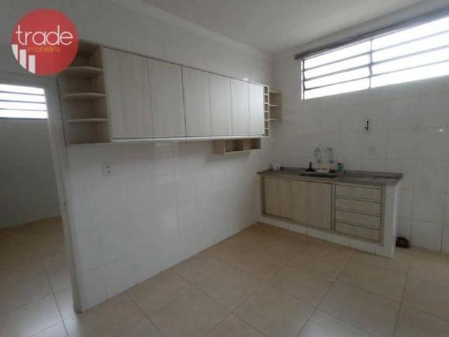 Casa à Venda de 03 Quartos sendo 01 Suíte no Bairro Jardim Paulista em Ribeirão Preto com Cozinha Pl