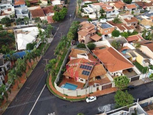 Casa à Venda de 04 Quartos sendo 3 Suítes no Bairro Ribeirânia em Ribeirão Preto com Lazer Completo